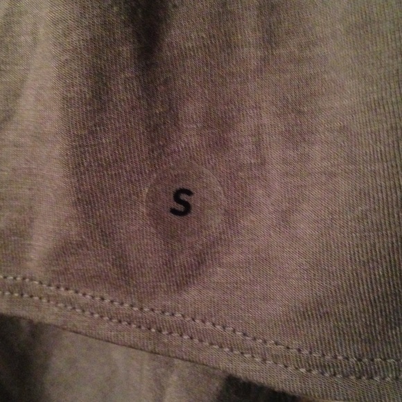 ✨SOLD✨Grey American Eagle Blouse w/ Sheer Detail - Picture 4 of 4