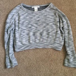 long sleeve crop sweater