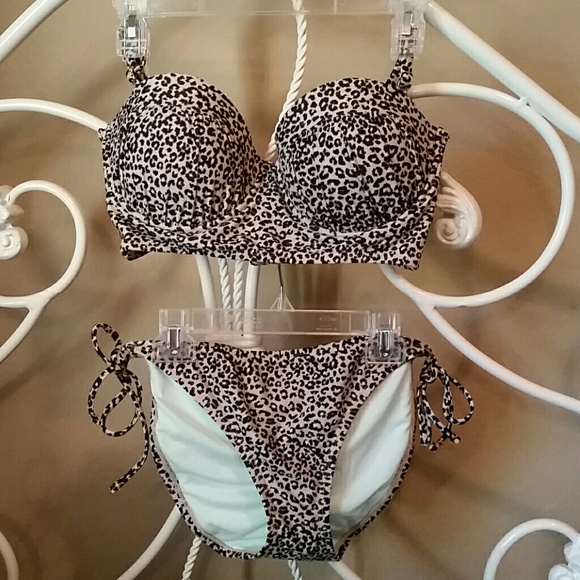 Super cute leapord print bikini bundle
