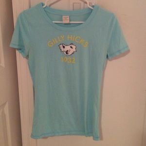 Gilly hicks t shirt