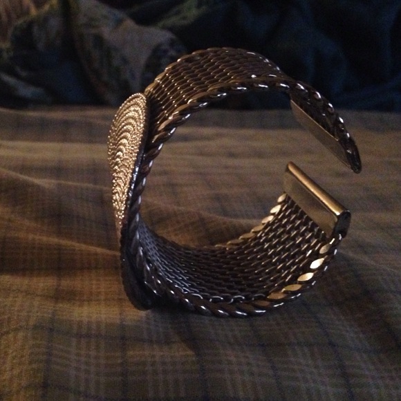 cuff - Picture 2 of 2
