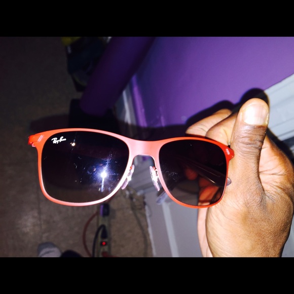 Ray ban