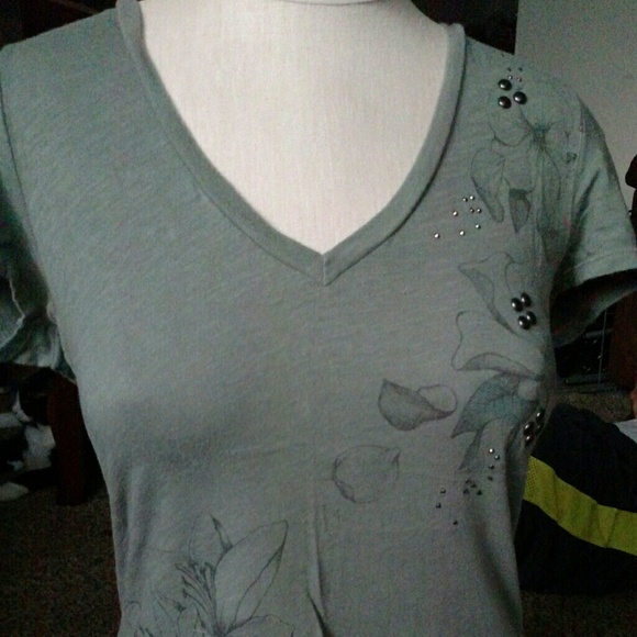 Embellished floral vneck tee; never worn