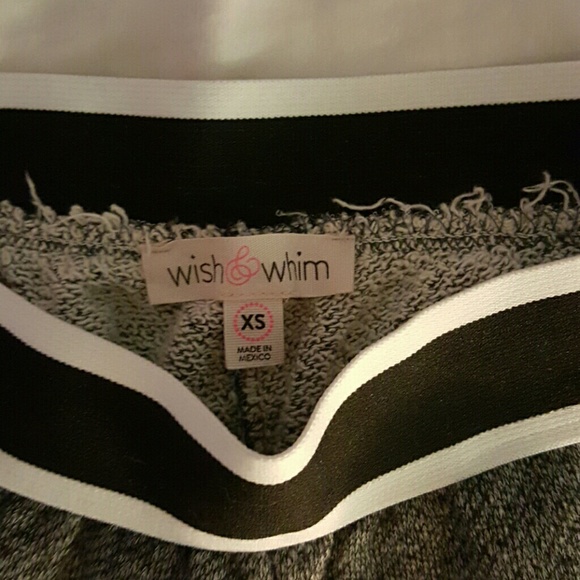 Grey sweat pants - Picture 2 of 3