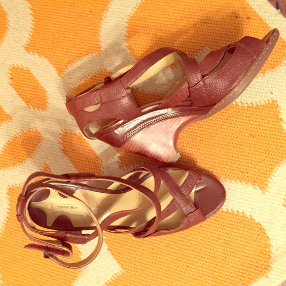 Max Studio Brown Leather Wedges size 8.5