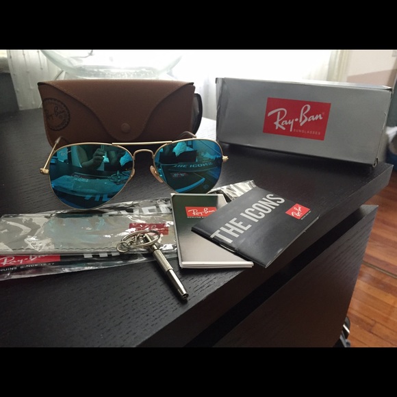 SOLD - Picture 4 of 4