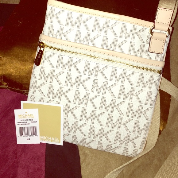 Michael Kors purse