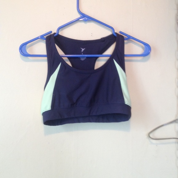 Sports bra