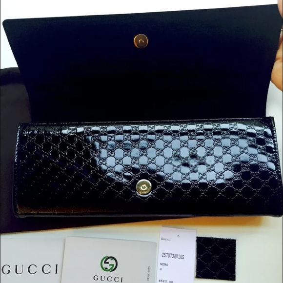 NWT Authentic Gucci Black Patent Leather Clutch - Picture 2 of 3
