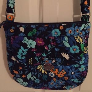 Vera Bradley saddle hipster- midnight blues