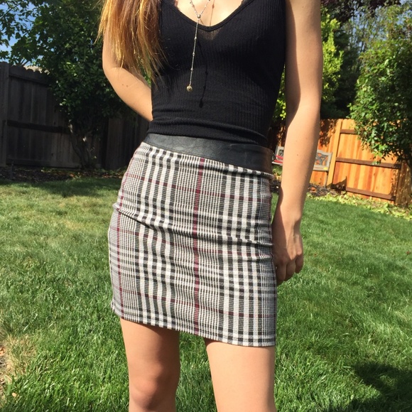 Plaid skirt - Picture 1 of 1