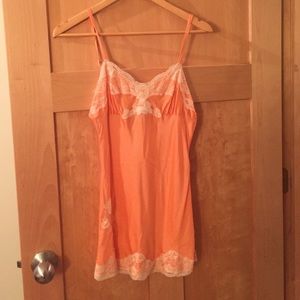 Express Design Studio tank