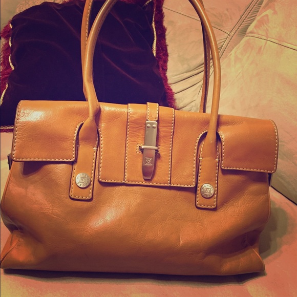 Handbag.Authentic Michael Kors.