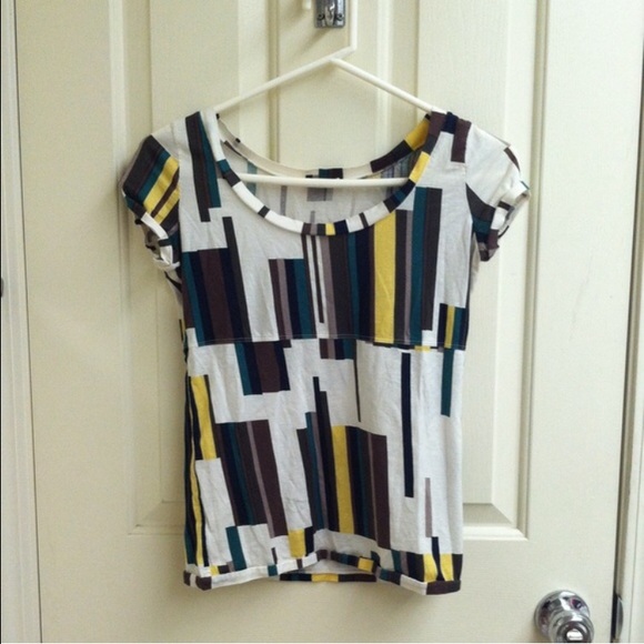Patterned top