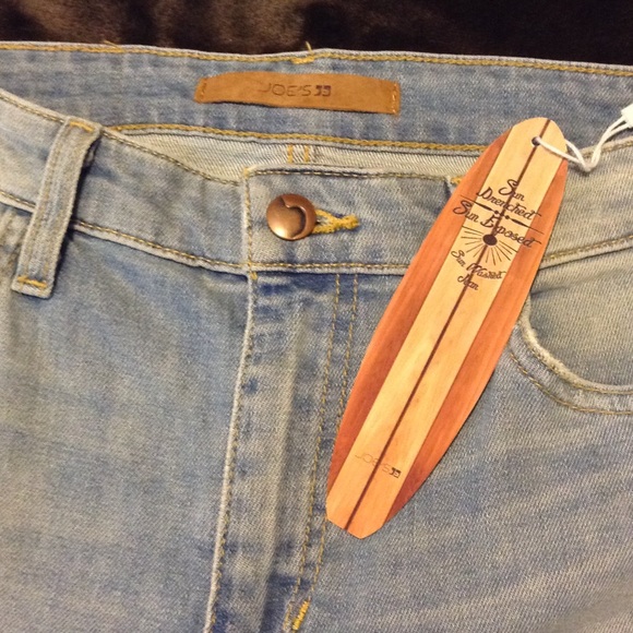 JOE'S JEANS Sun Drenched High Rise Flare Jeans ☀️ - Picture 3 of 4