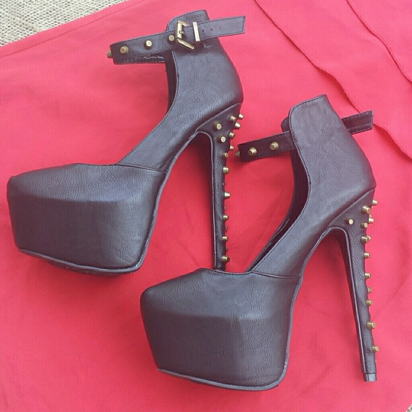 Sexy Black Leather Ankle Strap Heels
