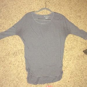 American Eagle Grey & Black Jegging T