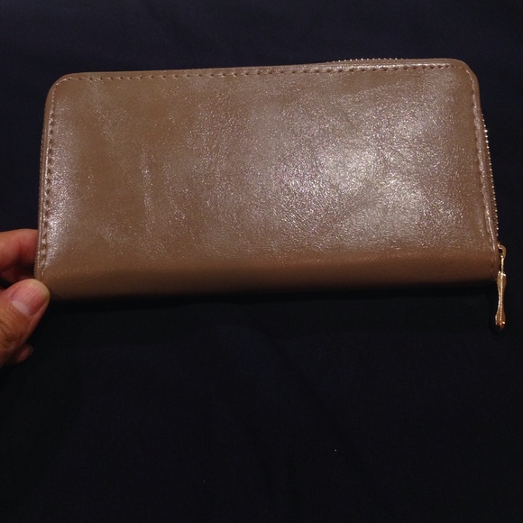 Brand new light brown wallet