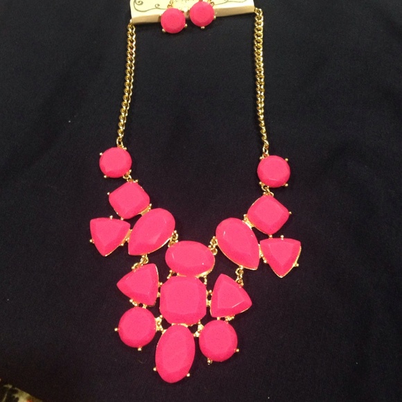 Hott pink necklace