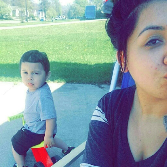 Meet your seller, Salina - Picture 2 of 4