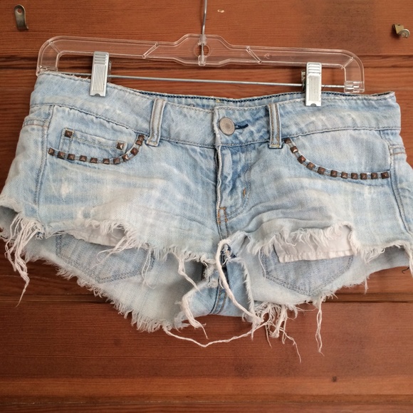 American eagle cut off shorts with studs