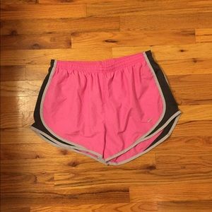 Nike running shorts size L
