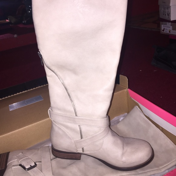 Cream boots