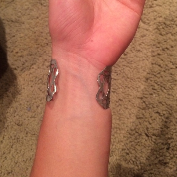 Custom bracelet - Picture 4 of 4