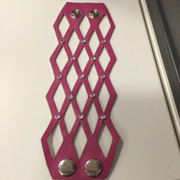 💎REDUCED rhinestone embossed leather bracelet.💎 - Picture 3 of 3