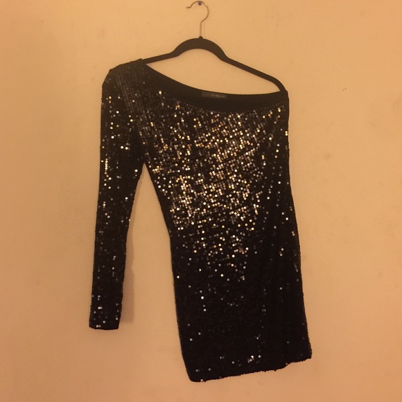 Black sparkly dress