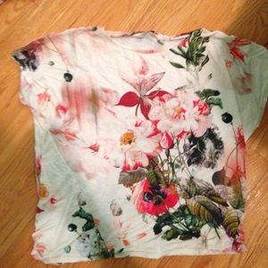 Floral tee