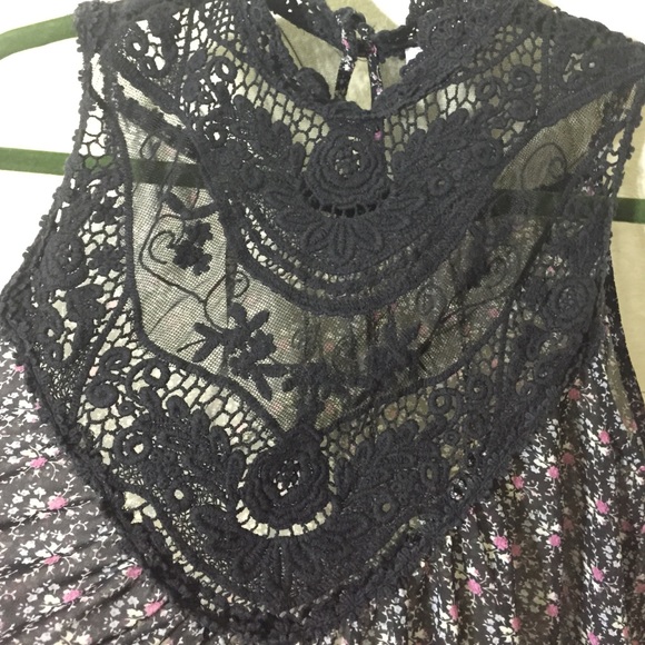 Sold in bundle💗 - Picture 3 of 3