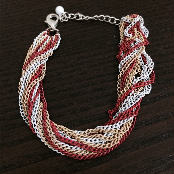 Twisted three colored bracelet