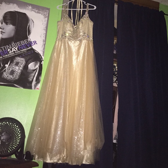 Designer prom dressMac Duggal. Paid $498