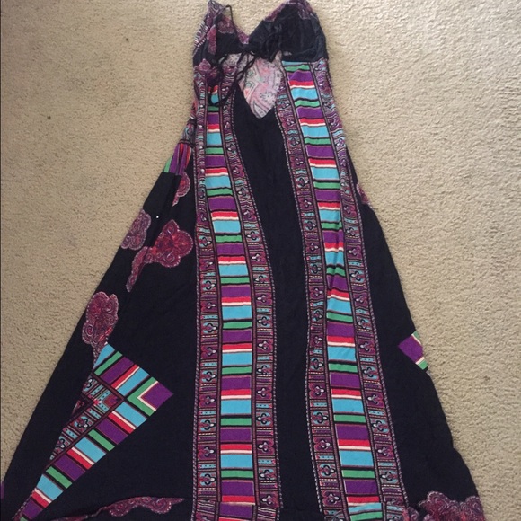 Indah dress - Picture 3 of 3