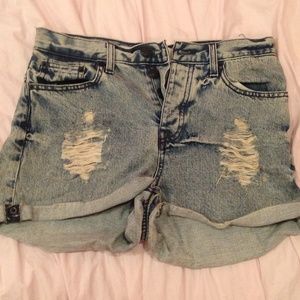 Brandy Melville Hight-Waisted Shorts