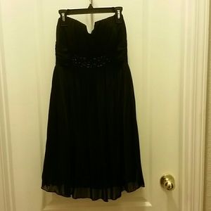 Black elegant cocktail/party dress