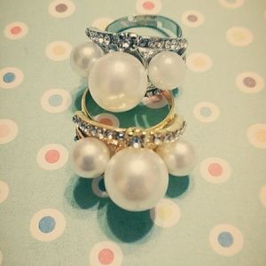 3 pearl ring