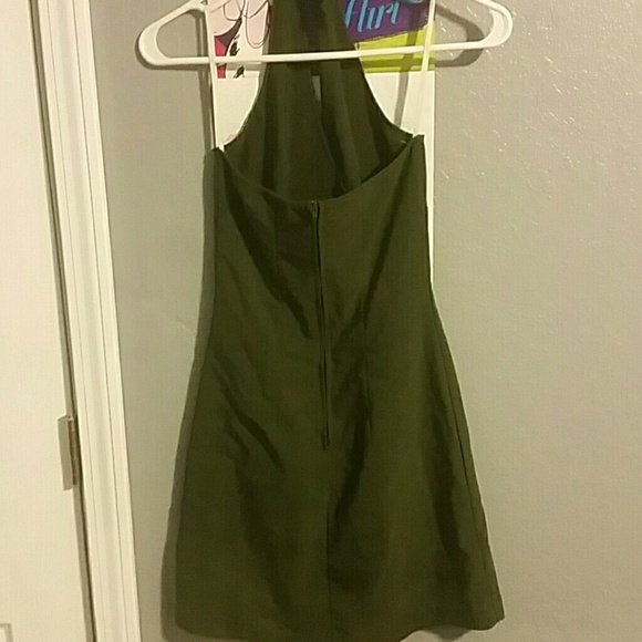 Dress - Picture 2 of 2