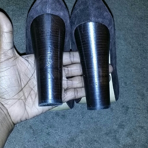 Shoes - Picture 4 of 4
