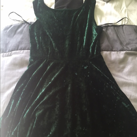 Velvet green dress