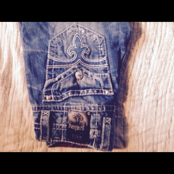 Men's Rock Revival 32 Elton Straight Jeans!!!