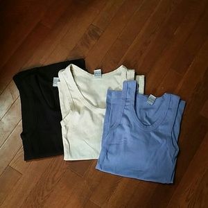 Lot of 3 - NWOT tanks