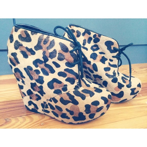 Steve Madden Cheetah Wedges