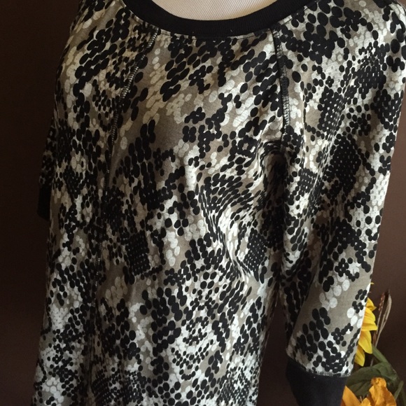 TRINA TURK DRESS - Picture 2 of 4