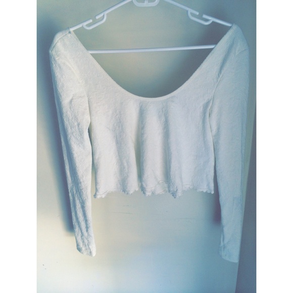 Crop White/Off White Top