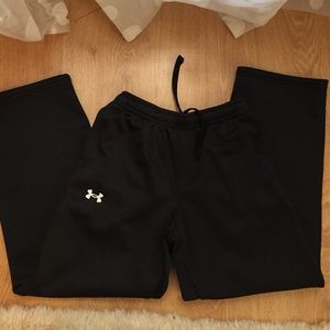 Youth Under Armour storm pants