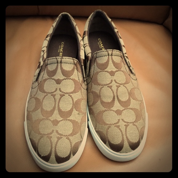 coach monogram shoes