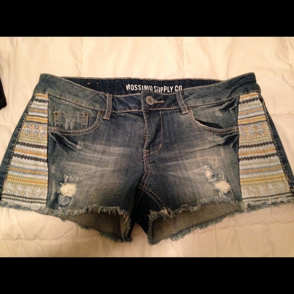 Embroidered jean shorts