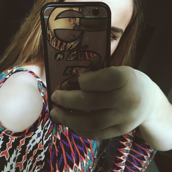 [SOLD!] Aztec Blouse - Picture 3 of 3